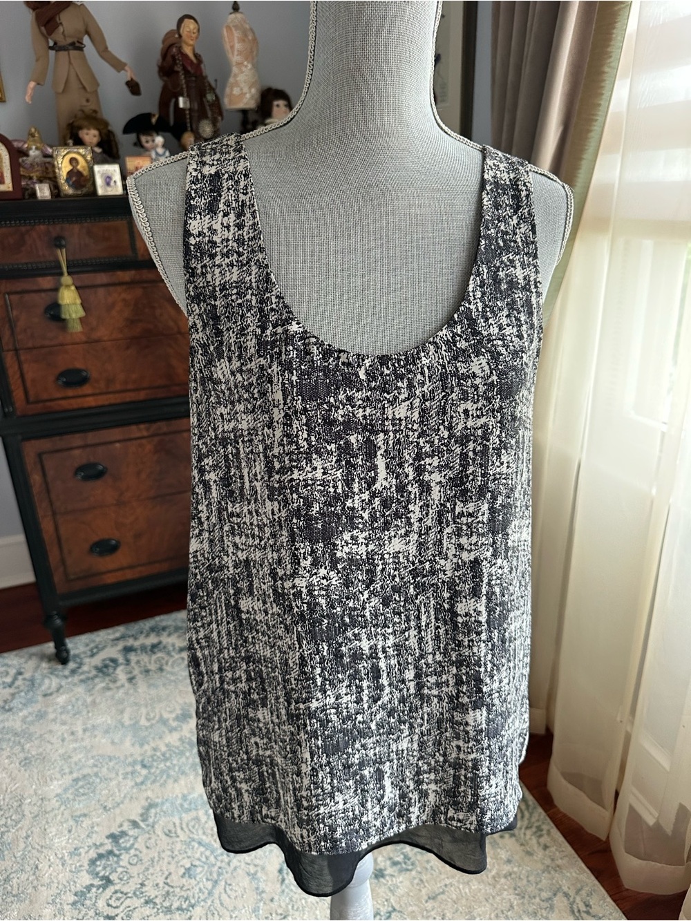 VINCE Sleeveless Tank Top
